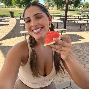 Meet your Posher, Natalia